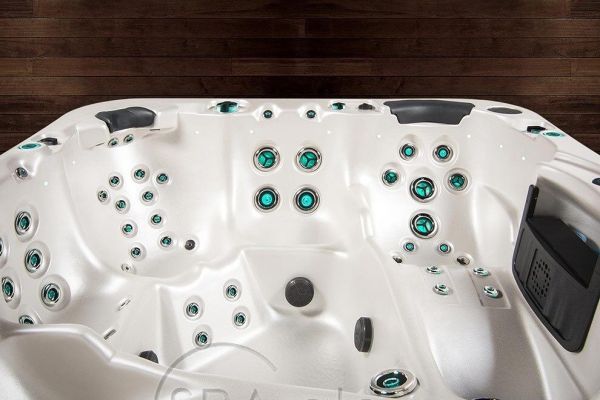 SPA бассейн Vortex Spas Nitro 2 (Австралия), 230 × 230 × 92 см