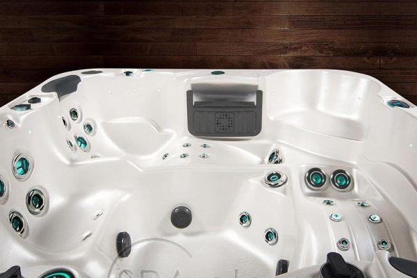 SPA бассейн Vortex Spas Nitro 2 (Австралия), 230 × 230 × 92 см