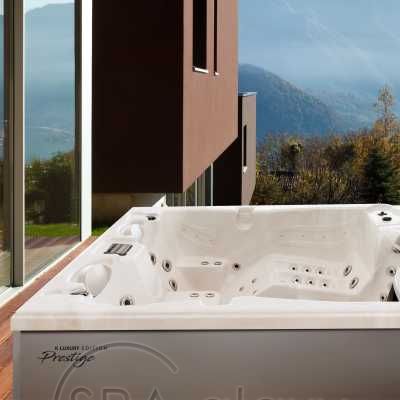 Spa бассейн Whirlcare K-Luxury Edition Discovery (Германия), 225×225×92 см